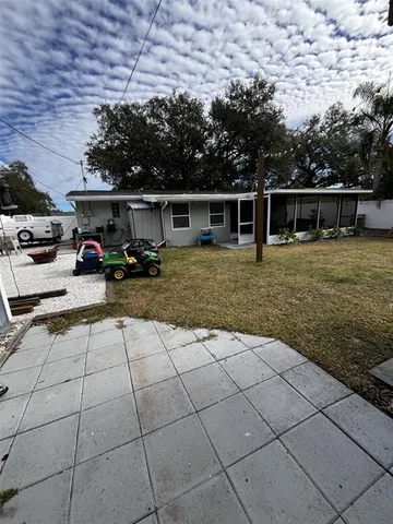 $2,700 | 11128 116th Street, Largo, FL 33778