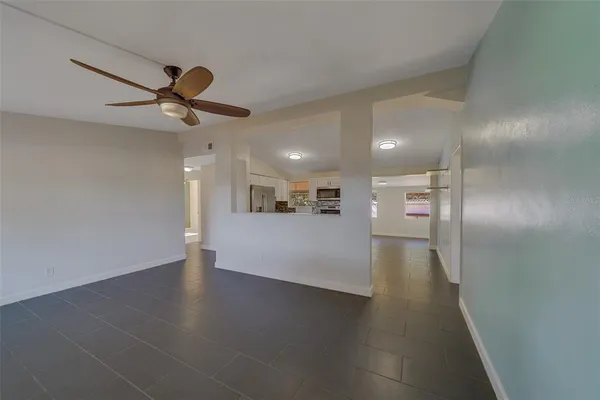 $2,500 | 11128 116th Street, Largo, FL 33778