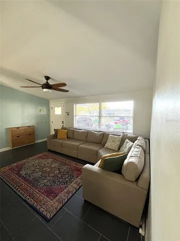 $2,700 | 11128 116th Street, Largo, FL 33778