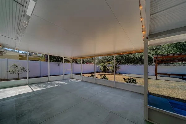 $2,500 | 11128 116th Street, Largo, FL 33778