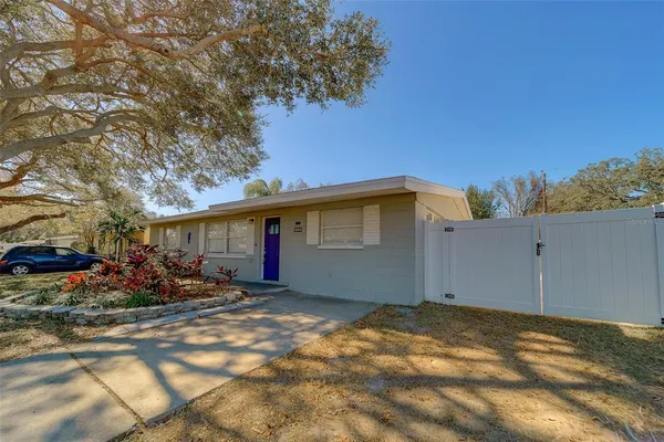 $2,500 | 11128 116th Street, Largo, FL 33778