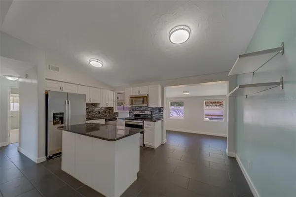 $2,500 | 11128 116th Street, Largo, FL 33778