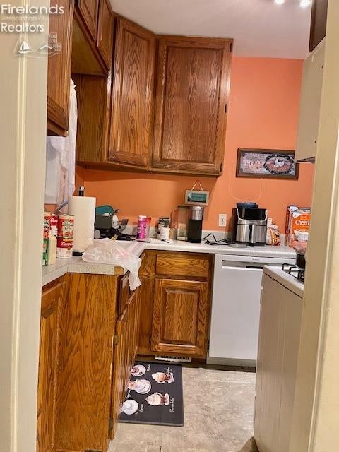 807 Heidelberg Road Toledo, OH 43615 - Photo 10 of 34 Gallery Image 10