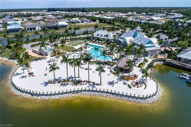 $1,485,000 | 14685 Kelson Circle, Naples, FL 34114