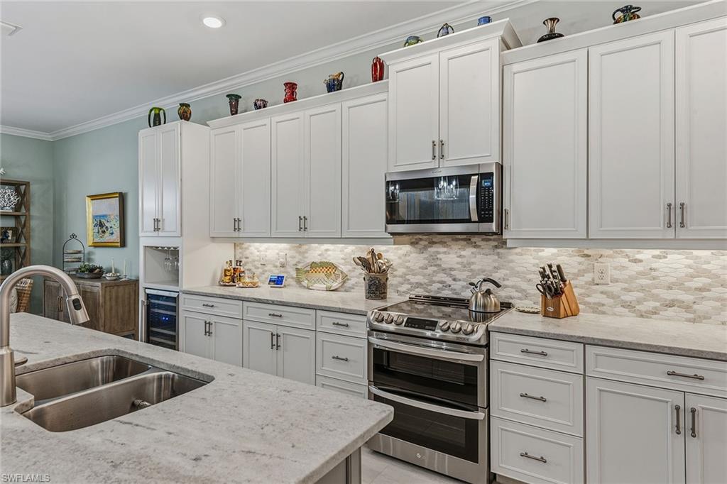 14685 Kelson Circle Naples, FL 34114 - Photo 10 of 48