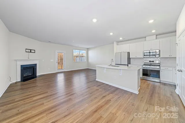 $385,900 | 5044 Moss Pne Way, Fort Mill, SC 29708