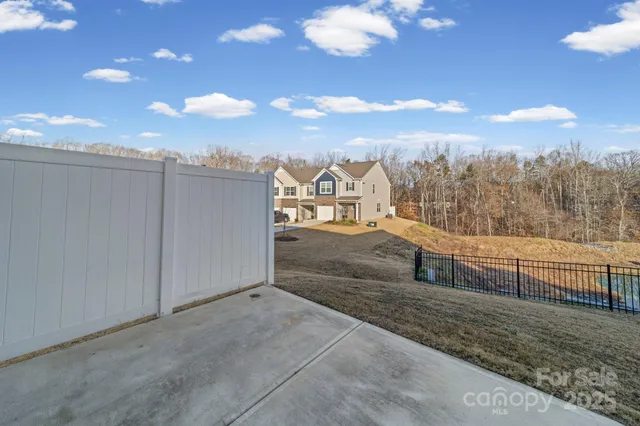 $385,900 | 5044 Moss Pne Way, Fort Mill, SC 29708