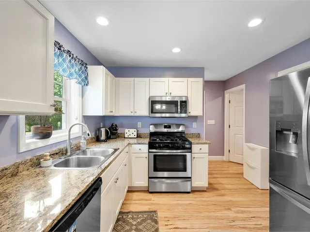 $369,900 | 91 Messenger Street, St. Albans, VT 05478