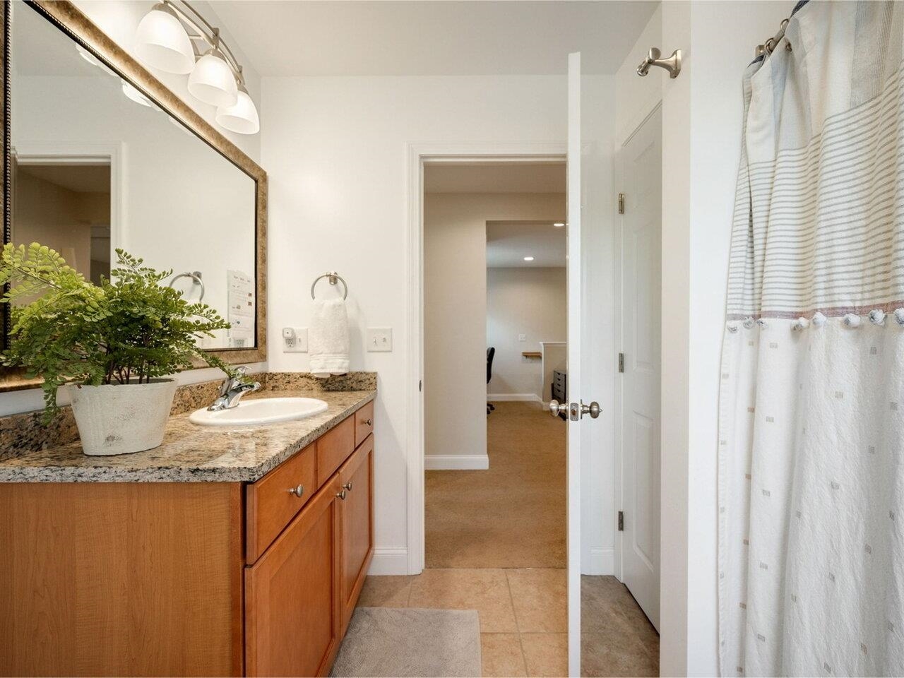 91 Messenger Street St. Albans, VT 05478 - Photo 33 of 44