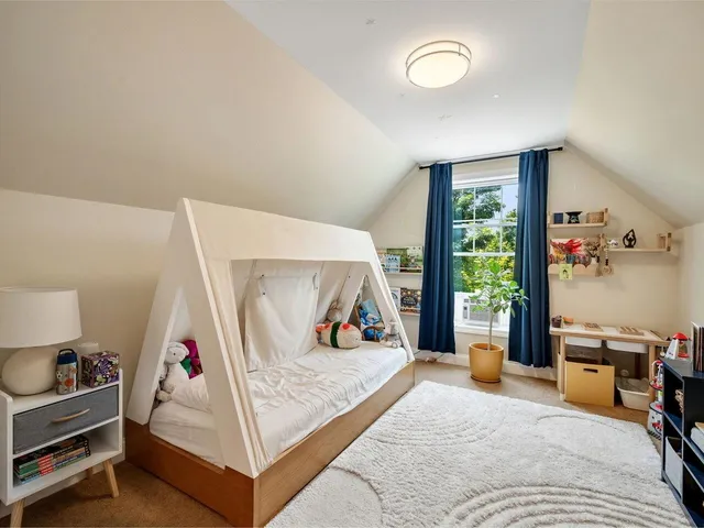 $369,900 | 91 Messenger Street, St. Albans, VT 05478