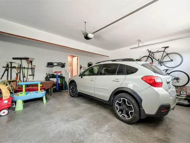 $369,900 | 91 Messenger Street, St. Albans, VT 05478