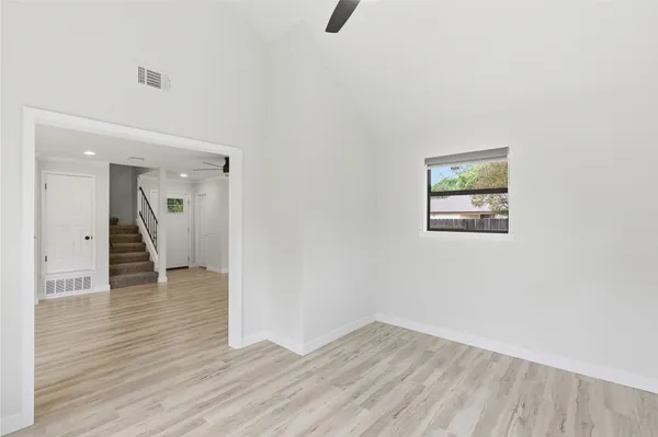 $2,100 | 2326 Dowd Lane, Austin, TX 78728