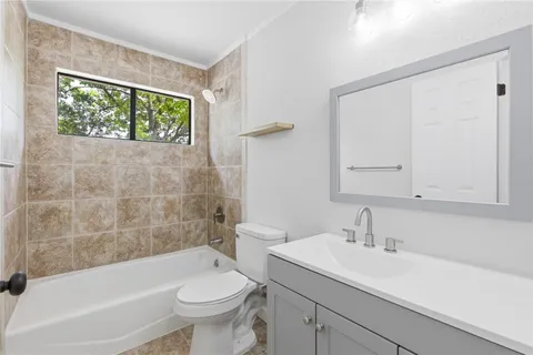 $2,100 | 2326 Dowd Lane, Austin, TX 78728