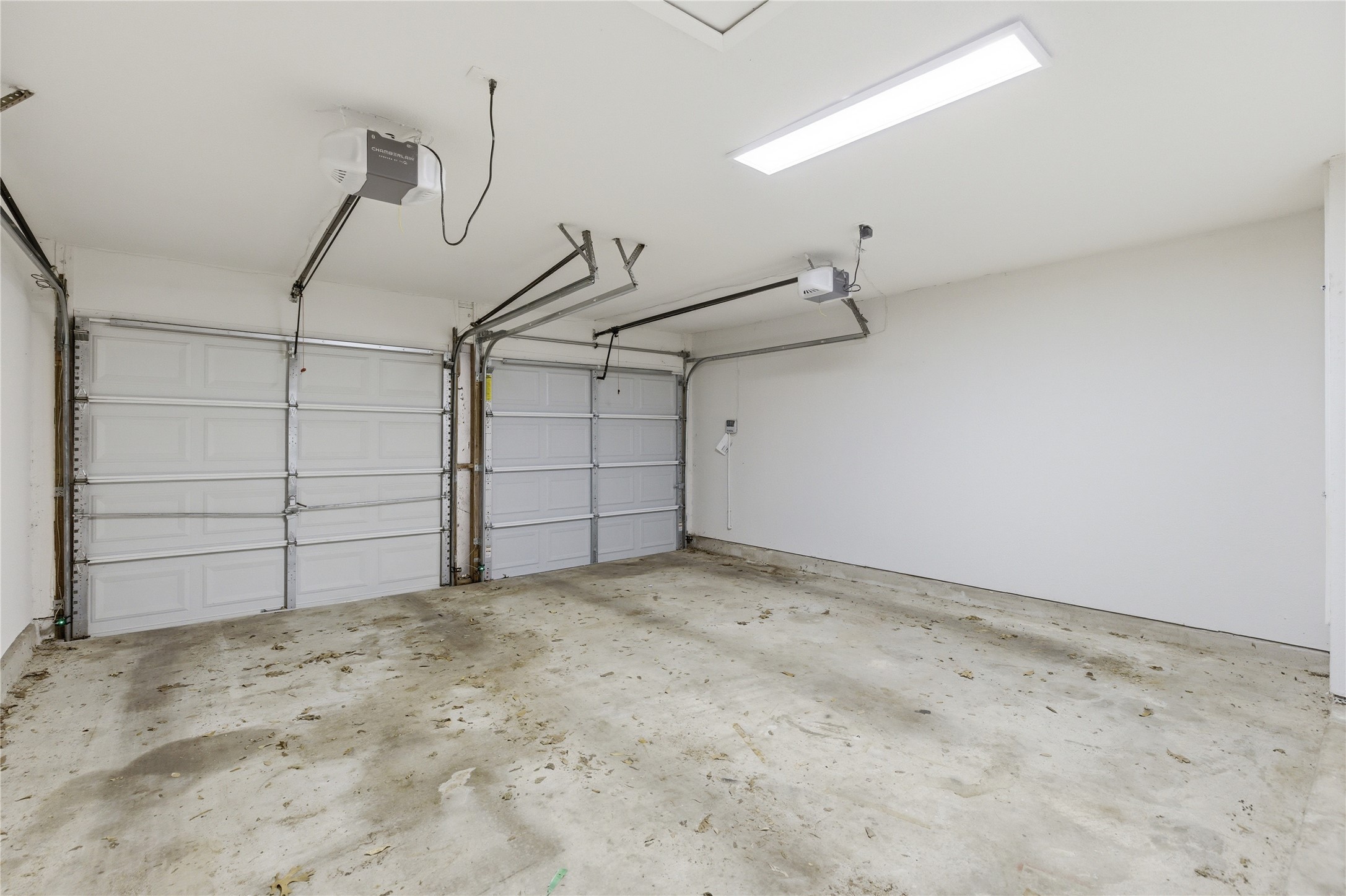 2326 Dowd Lane Austin, TX 78728 - Photo 29 of 30 a view of a garage