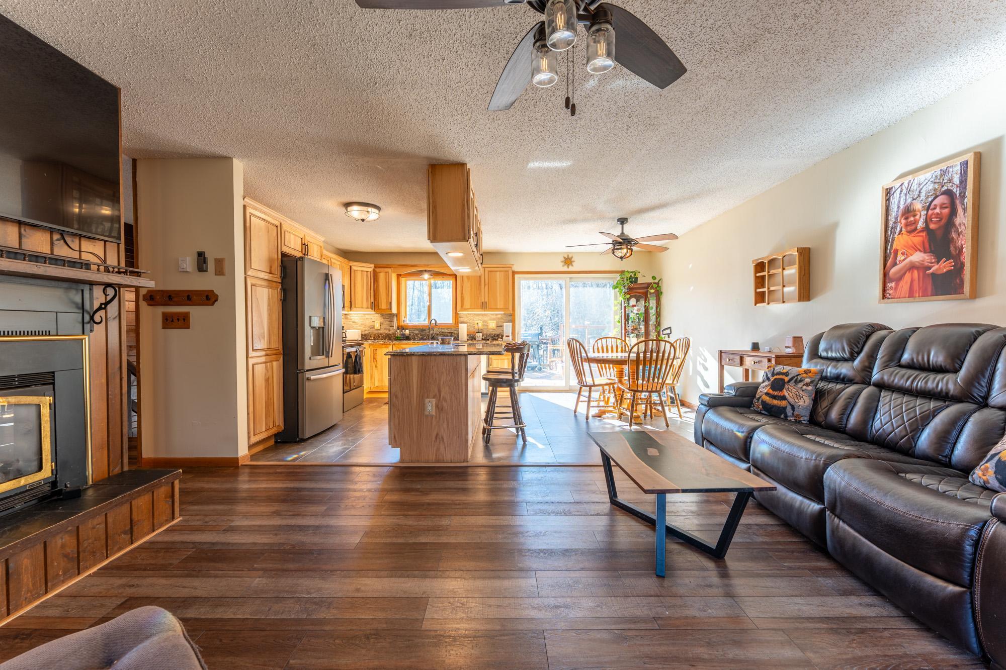 7728 Olaughlin Drive Eveleth, MN 55734 - Photo 7 of 41