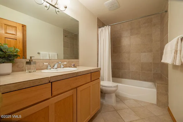 $2,225,000 | 1488 Deer Boulevard, Unit B, Eagle-Vail, CO 81620