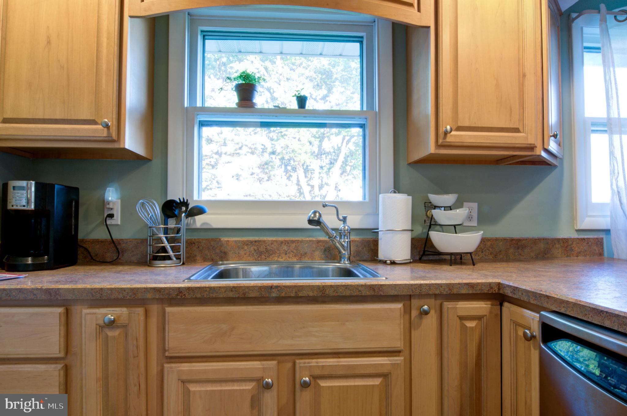 36 Rachael Road Dover, PA 17315 - Photo 8 of 47 Kitchen