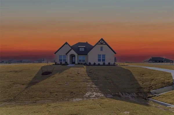 $549,900 | 400 Texas Sage Trail, Weatherford, TX 76085