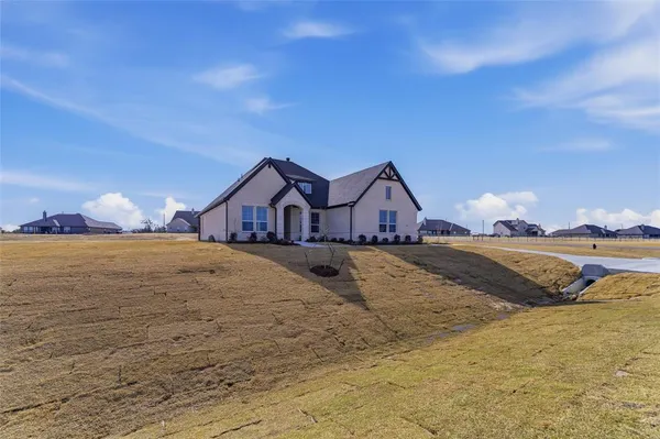 $549,900 | 400 Texas Sage Trail, Weatherford, TX 76085