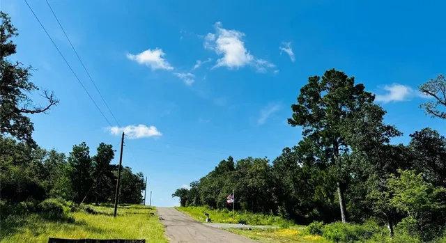 $127,000 | 10 County Road 2925, Buffalo, TX 75831