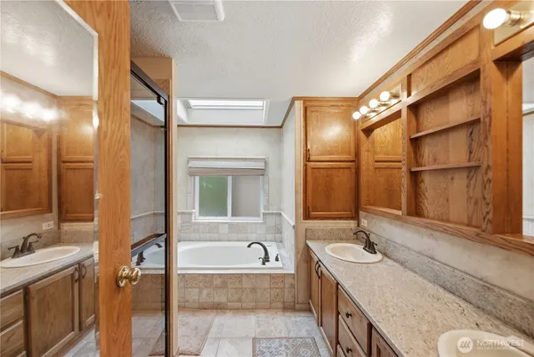 $215,000 | 1402 22nd Street Northeast, Unit 501, Auburn, WA 98002