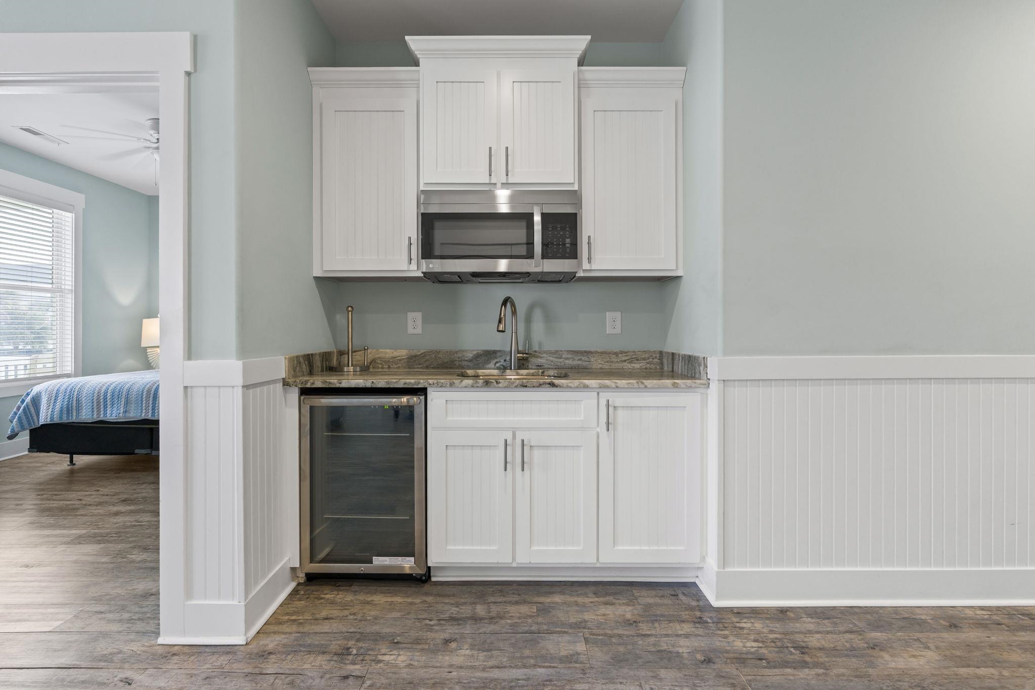 878 South Waccamaw Drive Murrells Inlet, SC 29576 - Photo 5 of 56