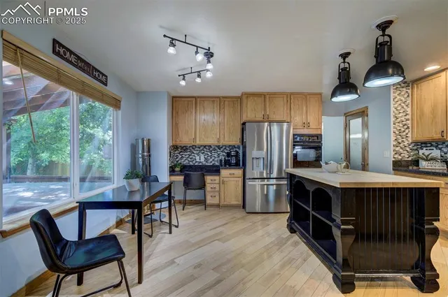 $680,000 | 4431 Flat Top Place, Colorado Springs, CO 80923