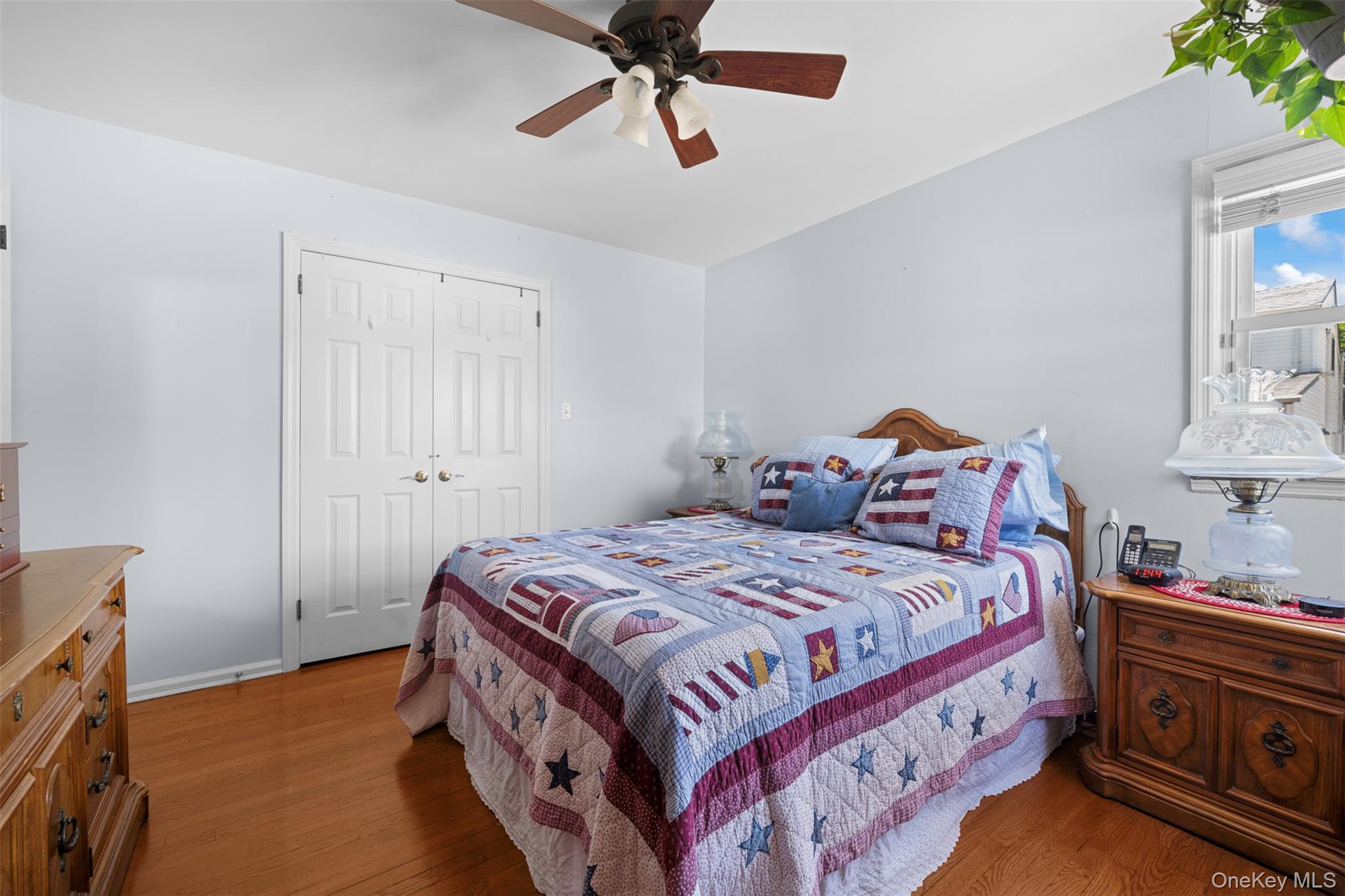 2389 Lindy Road Westbury, NY 11590 - Photo 23 of 41