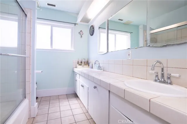 $999,999 | 12827 Covello Street, North Hollywood, CA 91605