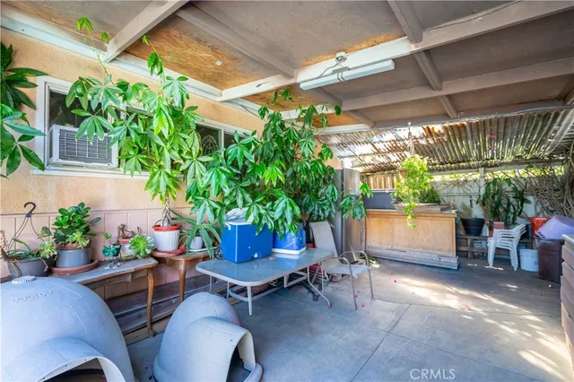 $999,999 | 12827 Covello Street, North Hollywood, CA 91605