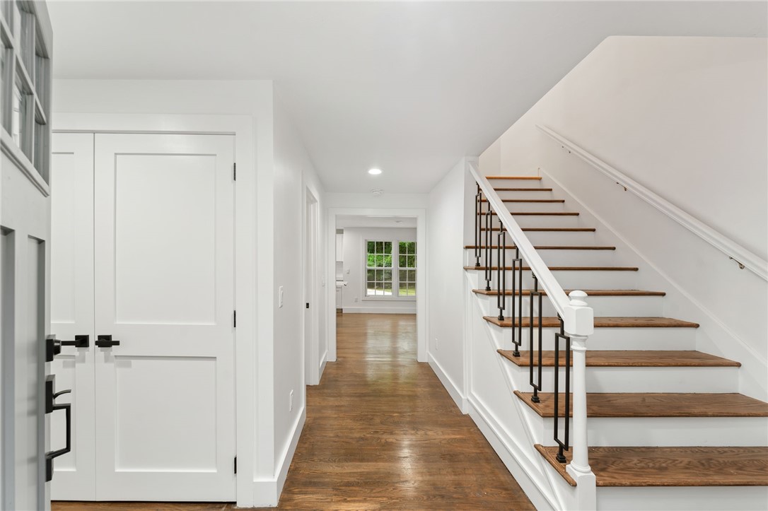 1575 Middle Road East Greenwich, RI 02818 - Photo 14 of 50 Gallery Image 14