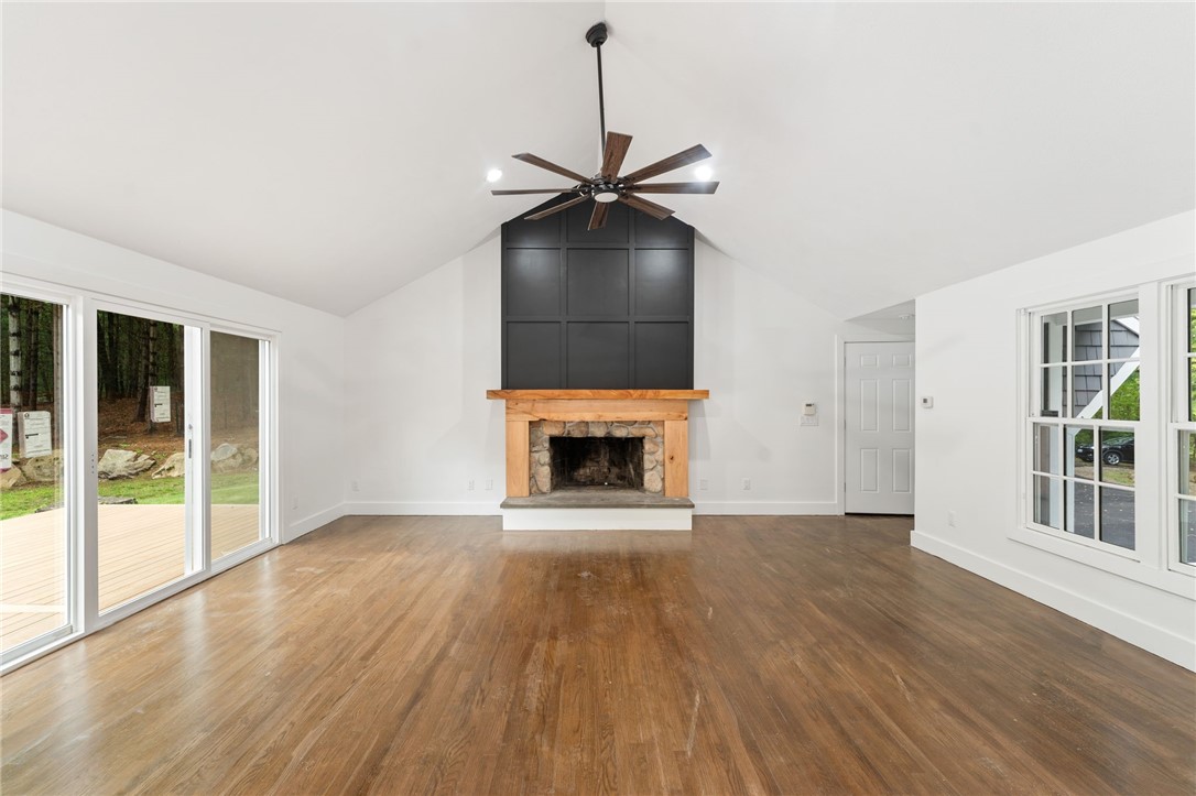 1575 Middle Road East Greenwich, RI 02818 - Photo 15 of 50 Gallery Image 15