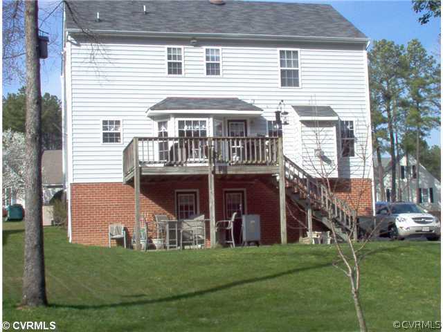 11903 Taplow Road Midlothian, VA 23112 - Photo 2 of 12 Exterior Back