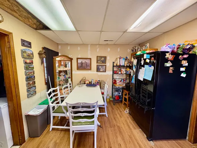 $140,000 | 1128 West Cherry Street, Bluffton, IN 46714