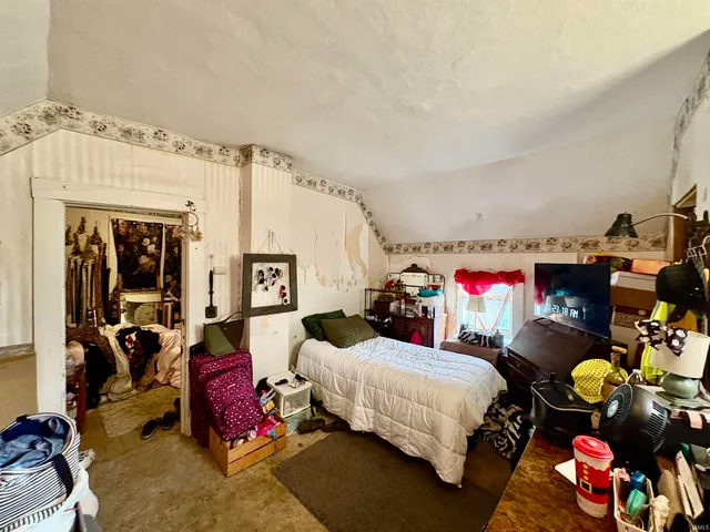 $140,000 | 1128 West Cherry Street, Bluffton, IN 46714