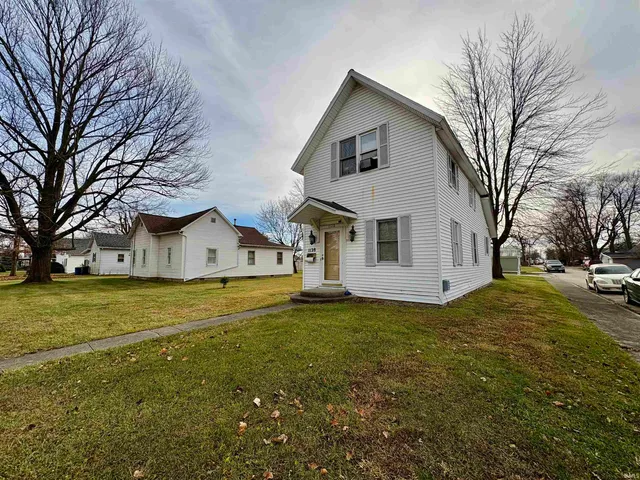$140,000 | 1128 West Cherry Street, Bluffton, IN 46714
