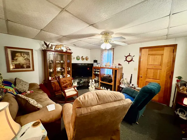 $140,000 | 1128 West Cherry Street, Bluffton, IN 46714