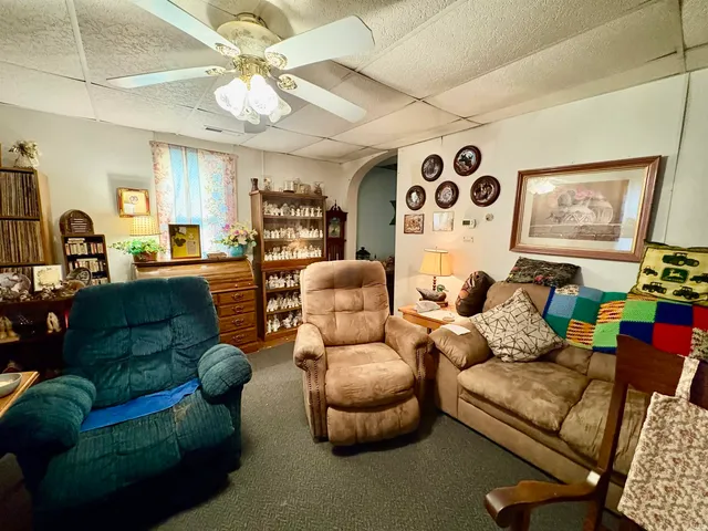 $140,000 | 1128 West Cherry Street, Bluffton, IN 46714