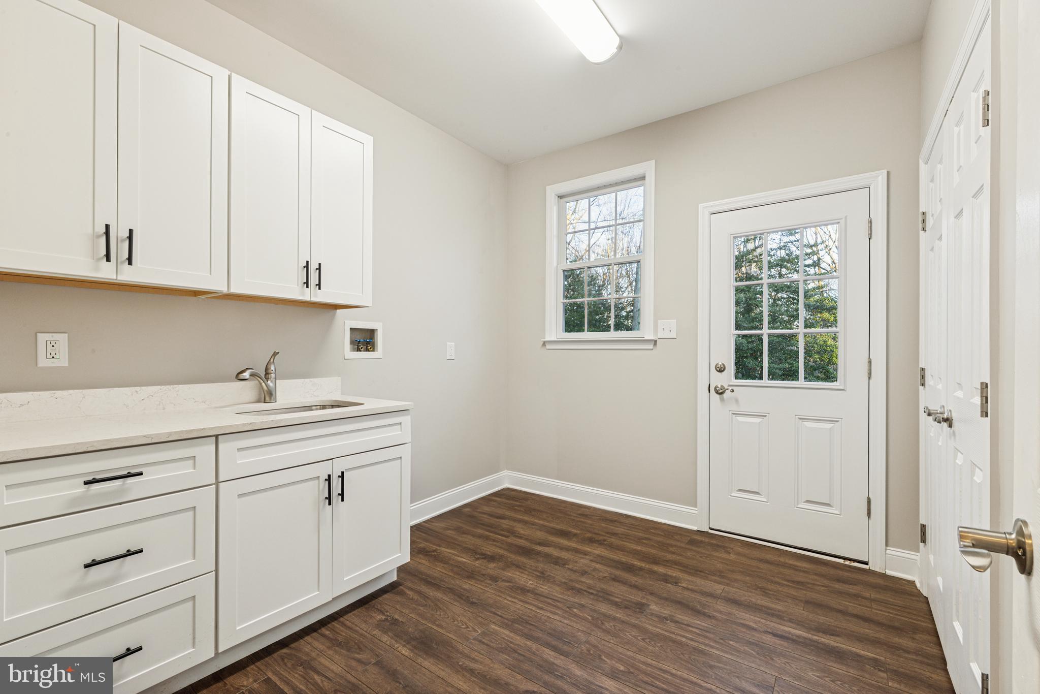 1059 Chews Landing Road Laurel Springs, NJ 08021 - Photo 17 of 48