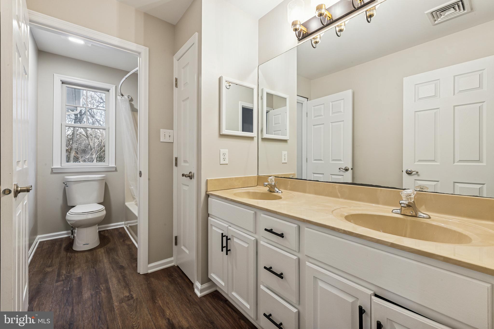 1059 Chews Landing Road Laurel Springs, NJ 08021 - Photo 27 of 48