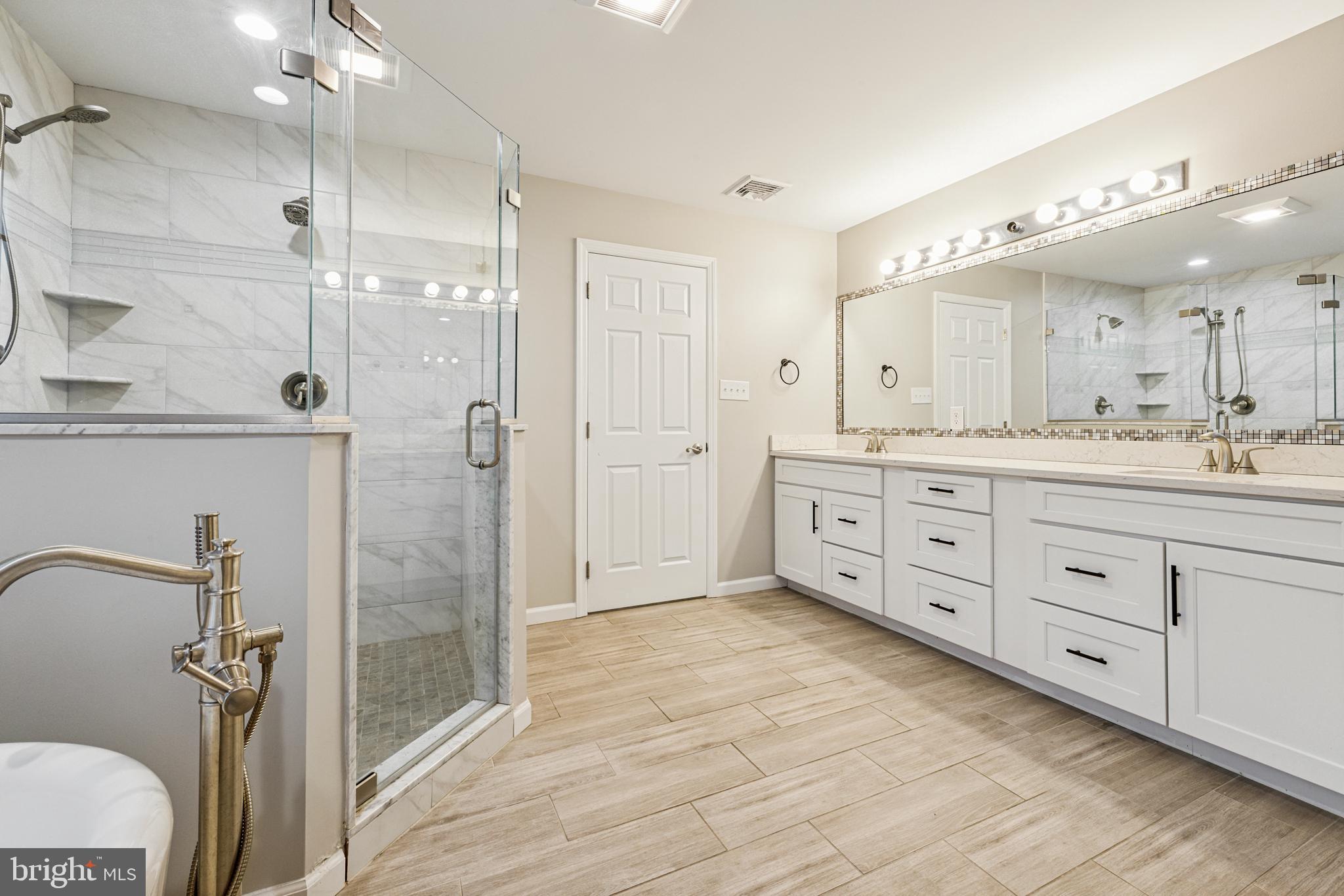 1059 Chews Landing Road Laurel Springs, NJ 08021 - Photo 37 of 48