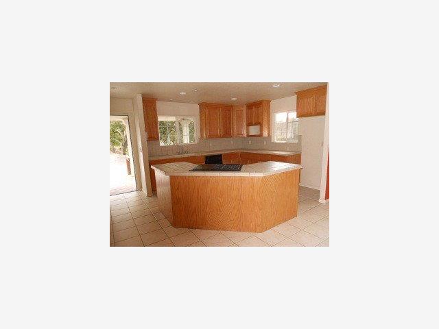 19230 Marjorie Road Salinas, CA 93907 - Photo 3 of 8 Gallery Image 3