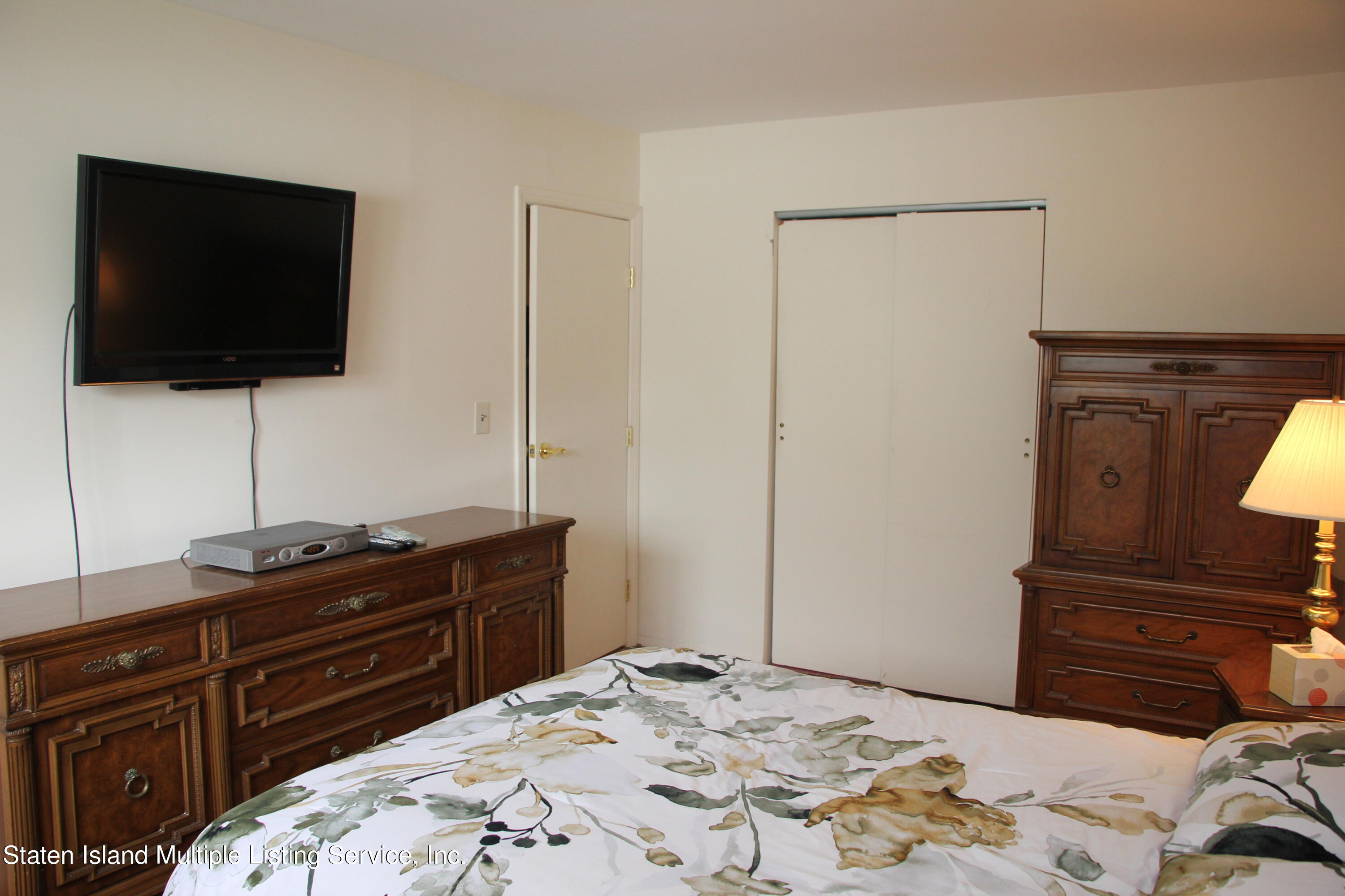 96 Annadale Road Staten Island, NY 10312 - Photo 25 of 29 25 (1)