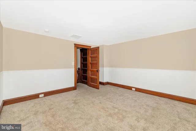 $265,000 | 6 North Farquhar Street, Union Bridge, MD 21791