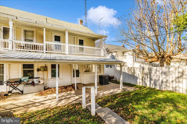 $265,000 | 6 North Farquhar Street, Union Bridge, MD 21791