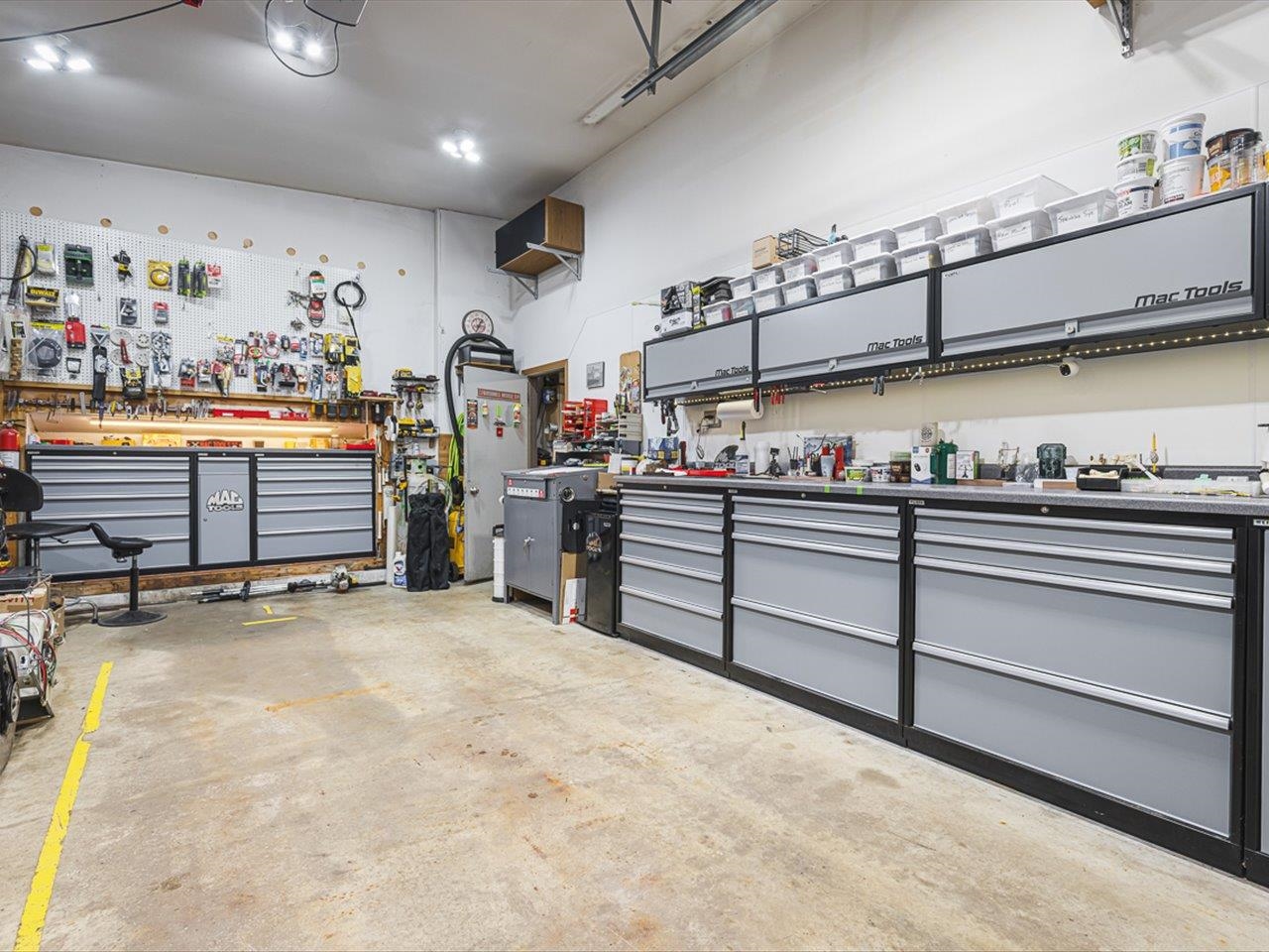 9744 Prairie Lane Belvidere, IL 61008 - Photo 44 of 66 a view of storage and utility room