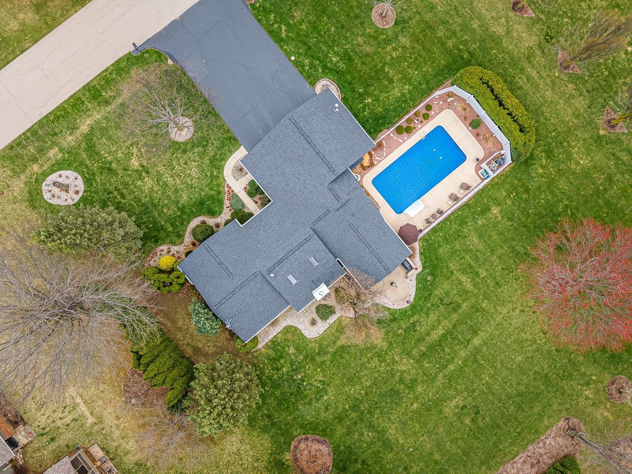 9744 Prairie Lane Belvidere, IL 61008 - Photo 64 of 66 an aerial view of a house