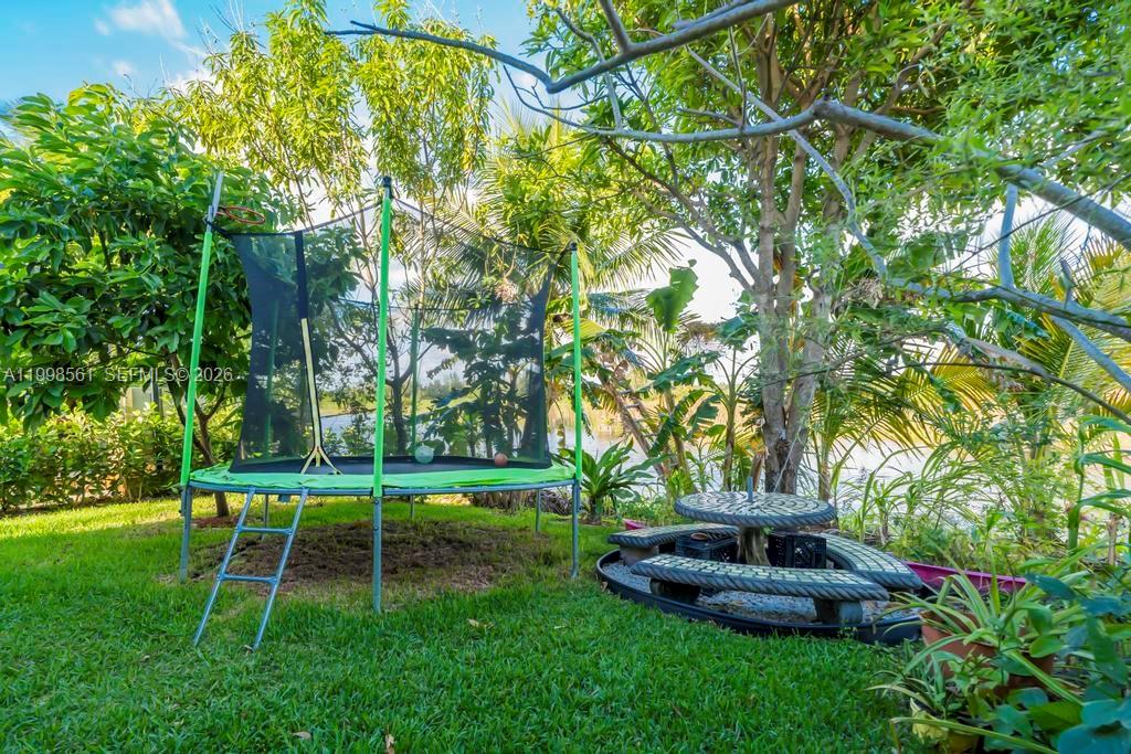 1941 Southwest 148th Way Miramar, FL 33027 - Photo 32 of 49 Photo 32