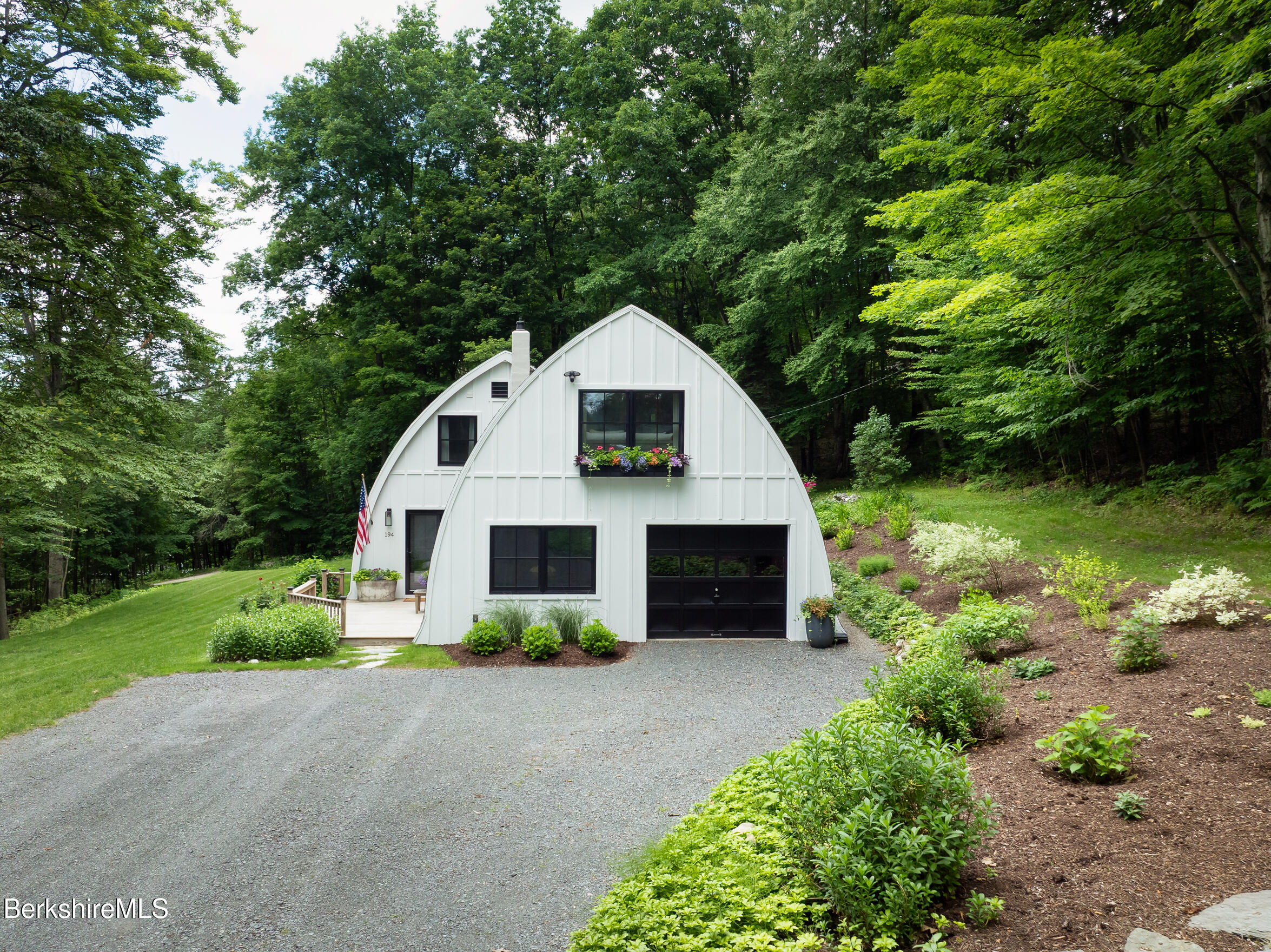 194 Whitman Road Hancock, MA 01267 - Photo 3 of 41 194-Whitman