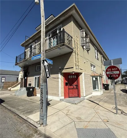$1,350 | 1301 Frenchmen Street, Unit A, New Orleans, LA 70116